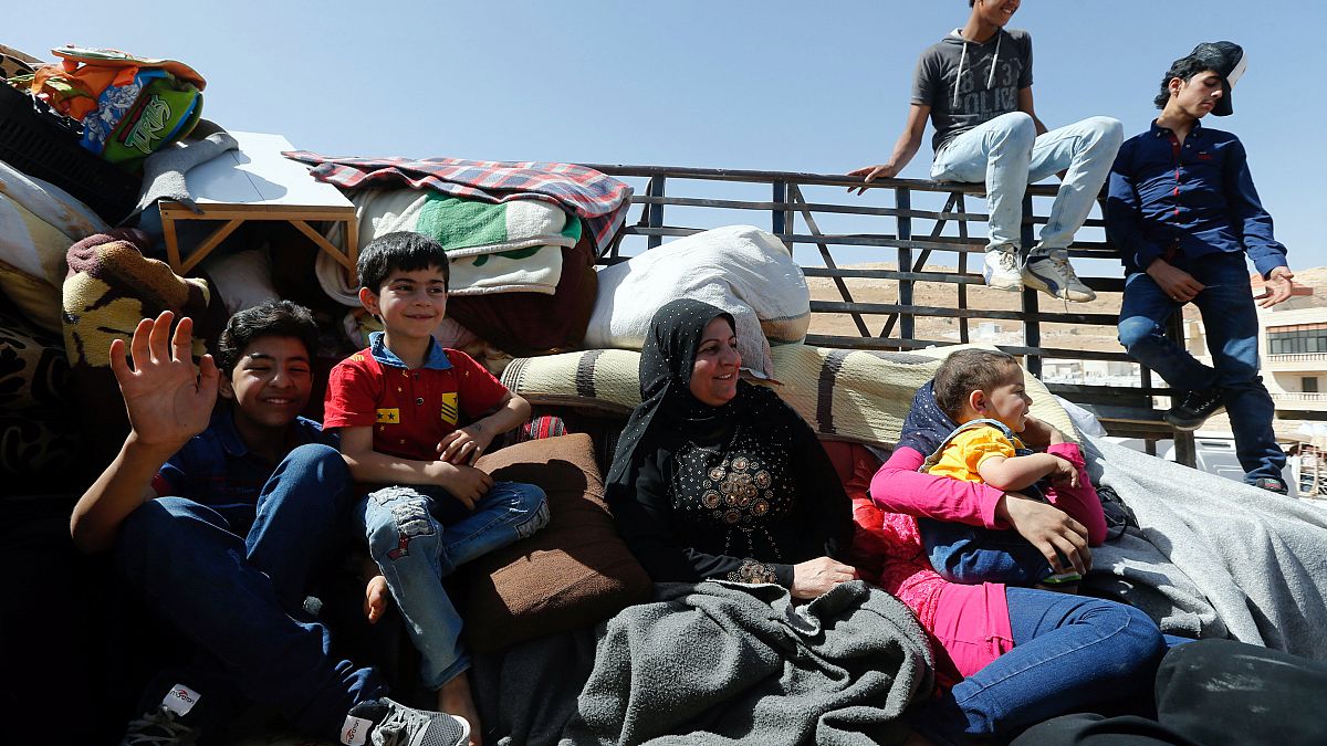 Russia announces return of more than 100,00 refugees to Syria since January