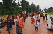 Cientos de desaparecidos en Laos al derrumbarse una presa