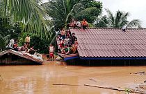 Обрушение дамбы и наводнение в Лаосе