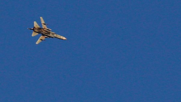Israël abat un avion syrien dans le Golan Israël abat un avion syrien dans le Golan