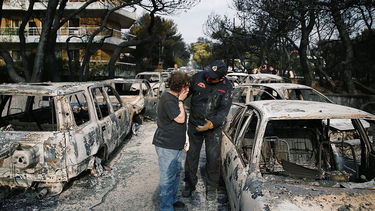 Au moins 74 morts dans les incendies en Grèce