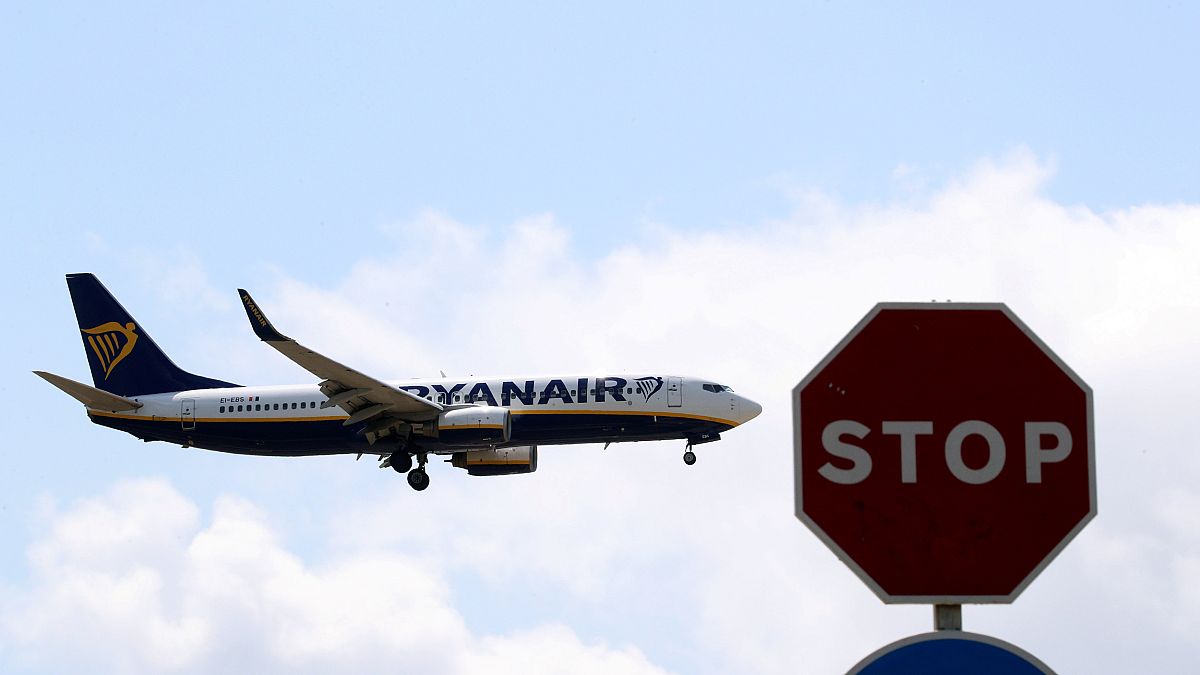 Comienza la huelga de Ryanair: 400 vuelos cancelados en España