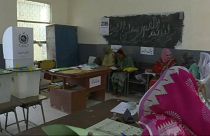 Jornada electoral en Pakistán ensombrecida por un atentado