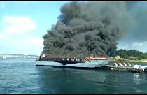 إنقاذ 52 شخصا على متن سفينة سياحية تعرضت لحريق في إسبانيا