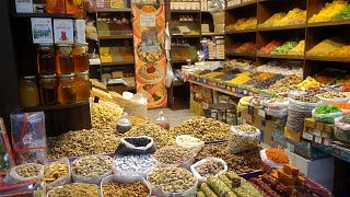 Postcards Azerbaïdjan : saveurs et couleurs au marché de Bakou