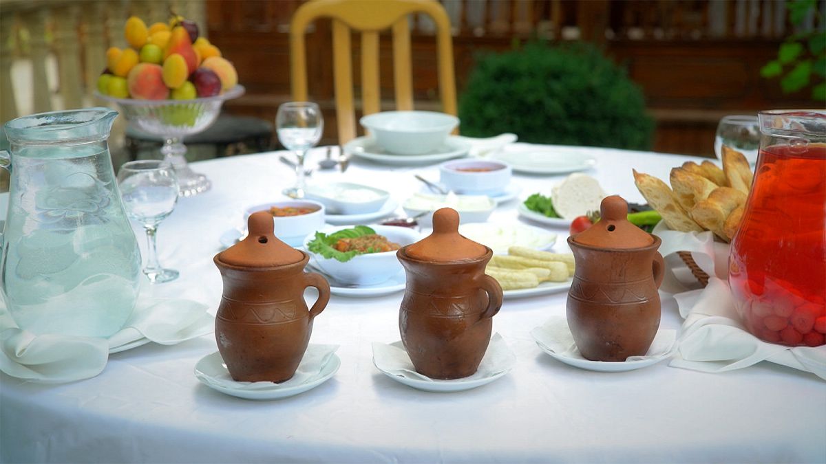 Postcards Azerbaïdjan : à table avec des plats traditionnels