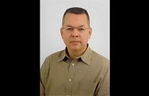 Rahip Brunson ev hapsine alındı, ABD Dışişleri yeterli bulmadı