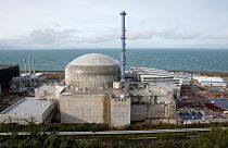 Vue du réacteur nucléaire de Flamanville en construction en France