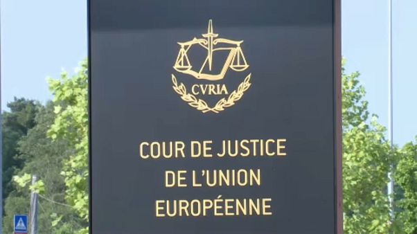 Суд ЕС сомневается в верховенстве закона в Польше Суд ЕС сомневается в верховенстве закона в Польше