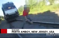 Etats-Unis : un policier sauve la vie d'un jeune homme