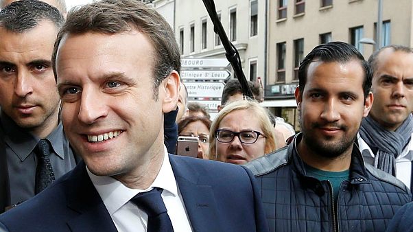 Fransa Cumhurbaşkanı Emmanuel Macron ve danışmanı Benalla Fransa Cumhurbaşkanı Emmanuel Macron ve danışmanı Benalla