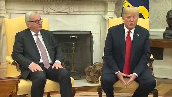 Trump-Juncker: megállapodtunk, cél a vámok eltörlése az USA és az EU közt Trump-Juncker: megállapodtunk, cél a vámok eltörlése az USA és az EU közt