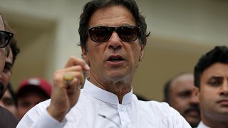 Imran Khan leads Pakistan election as opponents cry foul 