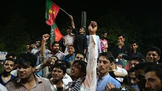 Pakistan: Resmi olmayan sonuçlara göre muhalefet lideri İmran Han önde 