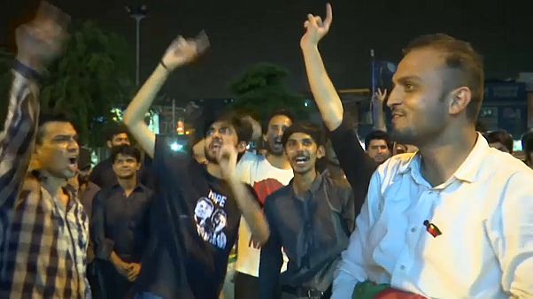 Pakistan: Jubelfeiern und Betrugsvorwürfe Pakistan: Jubelfeiern und Betrugsvorwürfe