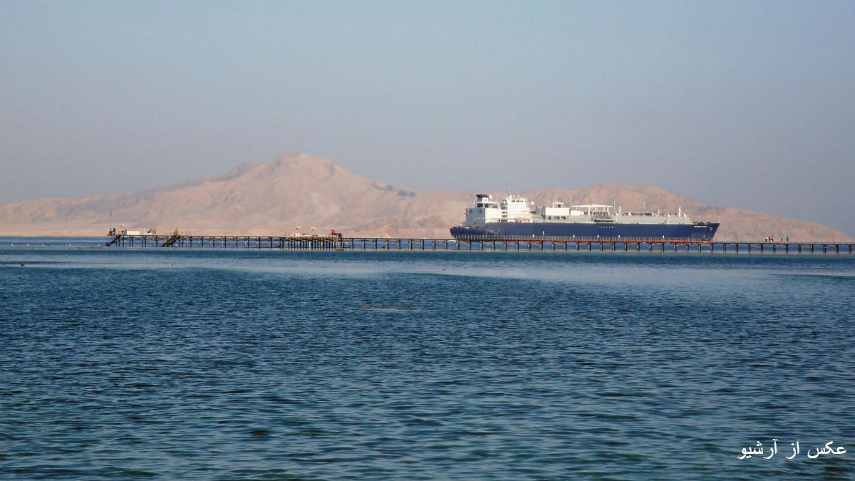 حمله حوثی‌ها به کشتی سعودی؛ عربستان صدور نفت از دریای سرخ را متوقف کرد