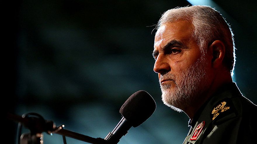 قاسم سلیمانی: ترامپ قمار باز! من خودم به تنهایی در مقابلت میایستم قاسم سلیمانی: ترامپ قمار باز! من خودم به تنهایی در مقابلت میایستم
