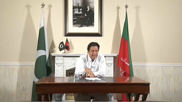 Pakistan: Imran Khan vince le elezioni Pakistan: Imran Khan vince le elezioni