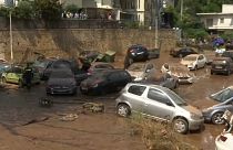 Tempestade inunda cidade a nordeste de Atenas