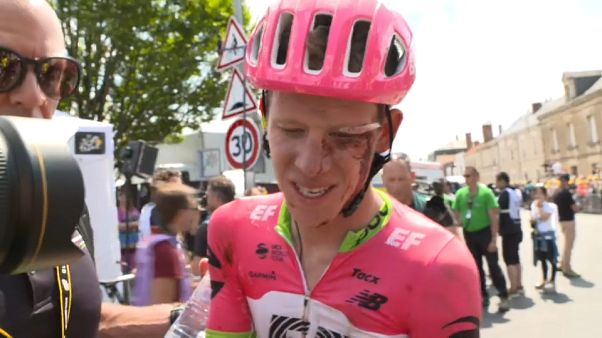 Il Tour de France delle cadute: bastano i caschi? Il Tour de France delle cadute: bastano i caschi?