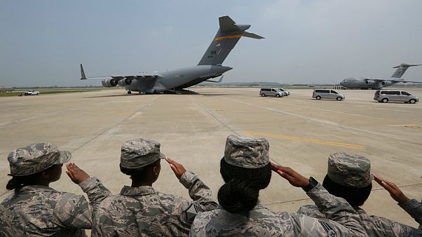Pyongyang restitue des dépouilles de soldats américains Pyongyang restitue des dépouilles de soldats américains