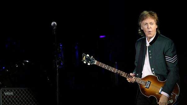 Paul McCartney de regresso à "caverna" de Liverpool Paul McCartney de regresso à "caverna" de Liverpool