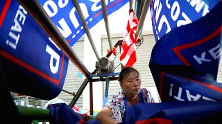 Trump'ın 2020 seçimleri için kampanya bayrakları Çin'den 