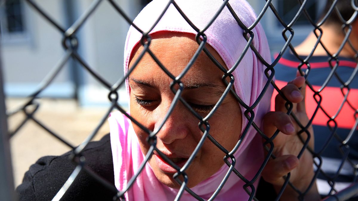 Human Rights Watch: Απάνθρωπες συνθήκες για αιτούντες άσυλο στον Έβρο
