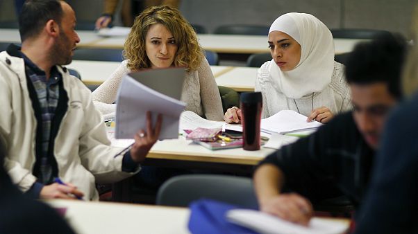 کارزار مهاجران برای روایت مشکلات زندگی در آلمان کارزار مهاجران برای روایت مشکلات زندگی در آلمان