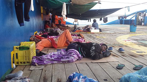 Sarost 5: l'Ue non fa chiarezza sulla vicenda, confusione su presenza Unhcr a bordo Sarost 5: l'Ue non fa chiarezza sulla vicenda, confusione su presenza Unhcr a bordo