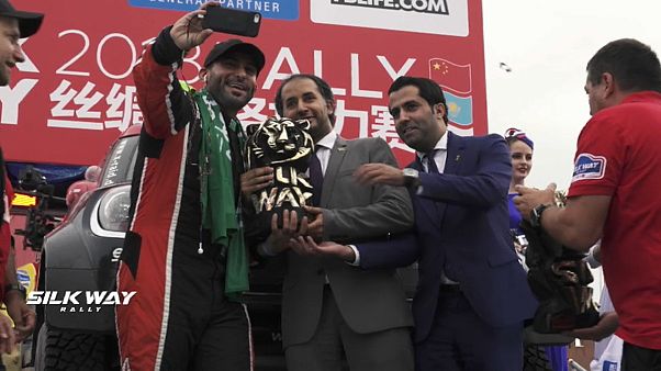 Eficiência de Yazeed Al Rajhi vale triunfo no Rali Rota da Seda Eficiência de Yazeed Al Rajhi vale triunfo no Rali Rota da Seda