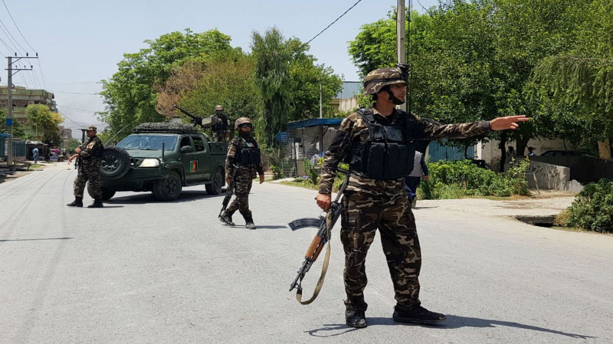 حمله افراد مسلح به مرکز مامایی جلال آباد افغانستان تعدادی کشته و زخمی برجای گذاشت 