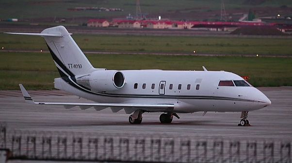 Avião com professor turco raptado na Mongólia impedido de descolar Avião com professor turco raptado na Mongólia impedido de descolar