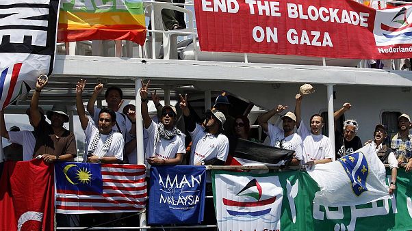 İsrail Gazze'ye tıbbi malzeme taşıyan Özgürlük Filosu'nu durdurdu İsrail Gazze'ye tıbbi malzeme taşıyan Özgürlük Filosu'nu durdurdu