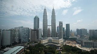 Malezya dış borcunu kapatmak için halktan para topluyor