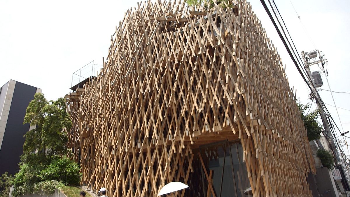 Traditional and avant-garde combine in Japan's architecture and design