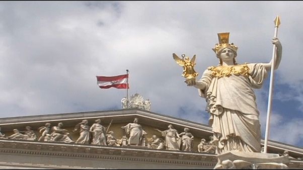 150 Euro reichen zum Leben: Wetten, dass...? 150 Euro reichen zum Leben: Wetten, dass...?