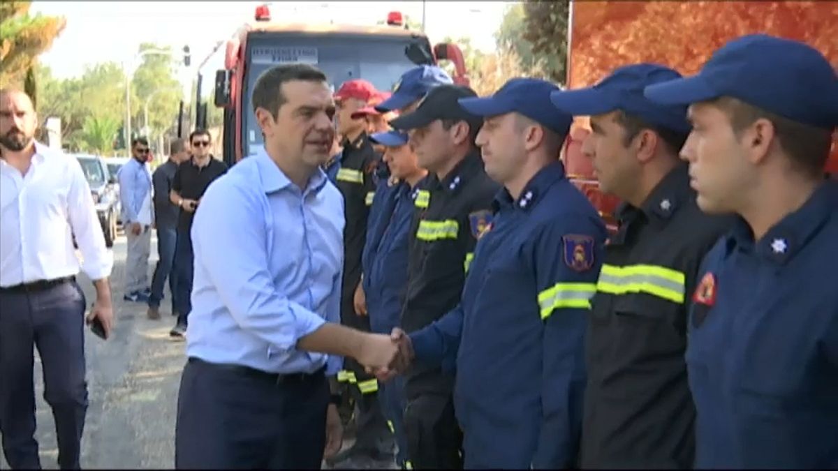 Tsipras besucht Katastrophengebiet