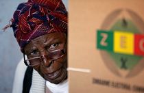 Elevada afluência às urnas nas eleições gerais do Zimbabué