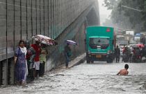Muson yağmurları Hindistan'a ölüm yağdı