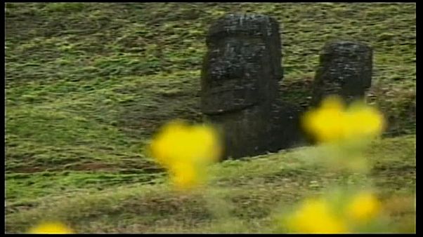 Easter Island restricts tourists visits Easter Island restricts tourists visits