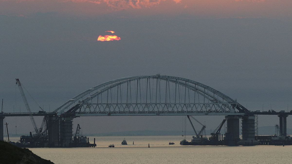 Uniós szankciók a krími híd kivitelezőire