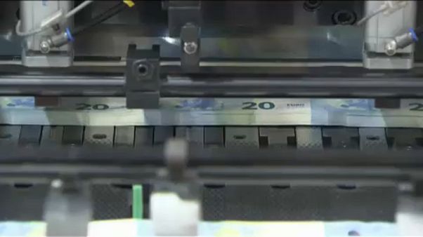 Crescimento na zona euro continua a desacelerar Crescimento na zona euro continua a desacelerar