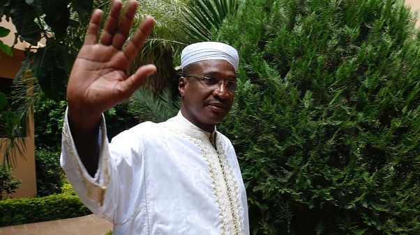 Mali'de seçim kaosu: Üç aday ikinci tura kaldığını duyurdu Mali'de seçim kaosu: Üç aday ikinci tura kaldığını duyurdu