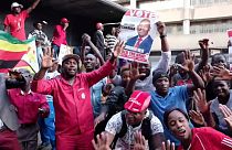 Tensa espera de los resultados electorales en Zimbabue