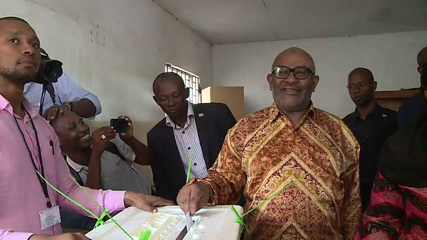 Comores : un référendum adopté, mais largement critiqué Comores : un référendum adopté, mais largement critiqué