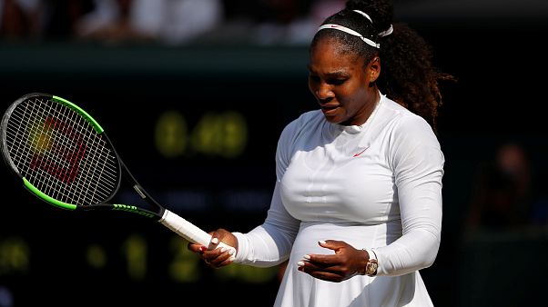 Serena Williams encaja la peor derrota de su carrera deportiva Serena Williams encaja la peor derrota de su carrera deportiva
