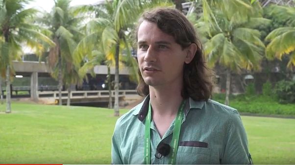 Mathematiker Peter Scholze (30) erhält Fields-Medaille Mathematiker Peter Scholze (30) erhält Fields-Medaille