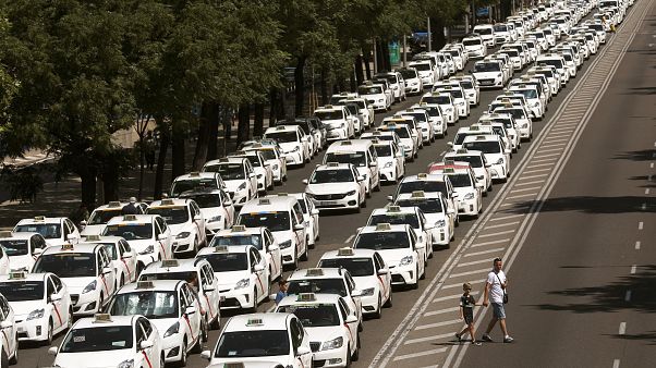 Véget ért a spanyol taxisokblokád Véget ért a spanyol taxisokblokád