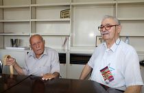 Ελληνοκύπριος και Τουρκοκύπριος συναντώνται για πρώτη φορά από το Β’ Παγκόσμιο Πόλεμο όπου πολέμησαν